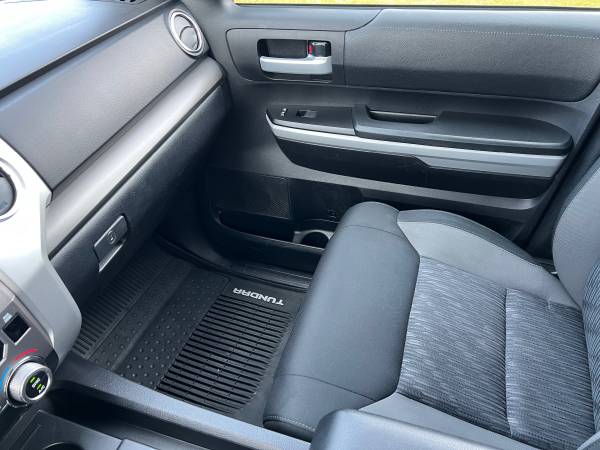 2021 Toyota Tundra 4X4 Crew Max