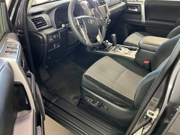 2023 Toyota 4Runner SR5 4X4