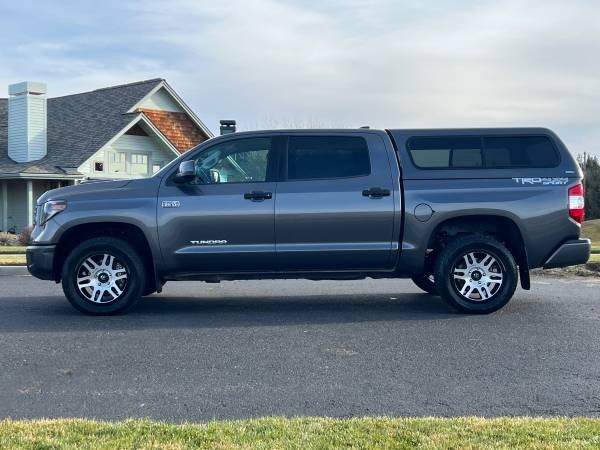 2021 Toyota Tundra 4X4 Crew Max