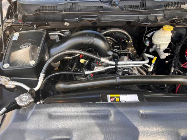 2017 RAM 1500 4X4 Crew Cab Laramie – One Owner