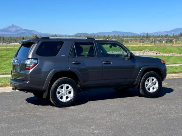 2023 Toyota 4Runner SR5 4X4