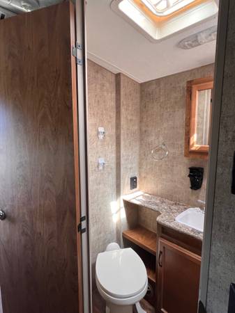 2016 Outdoors Four Season