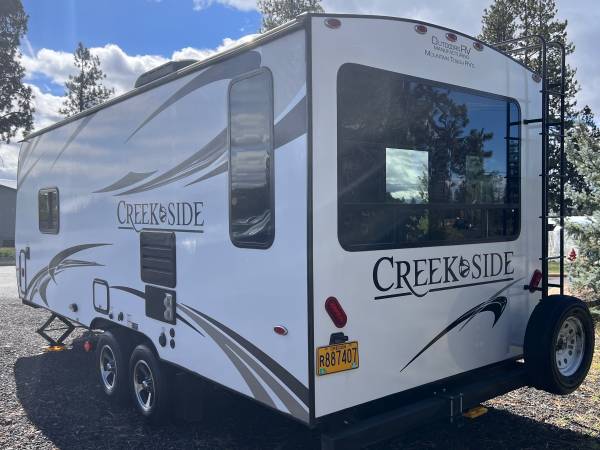 2016 Outdoors Four Season