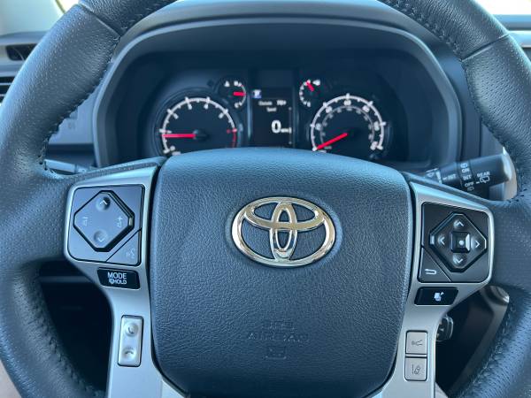2023 Toyota 4Runner SR5 4X4