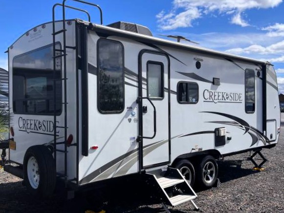 2016 Outdoors Four Season