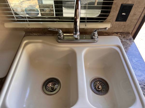 2016 Outdoors Four Season