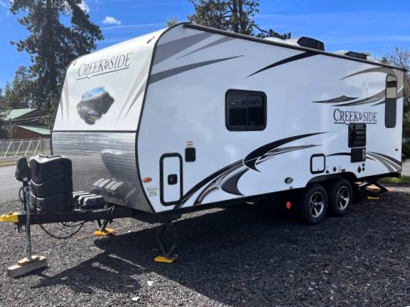 2016 Outdoors Four Season