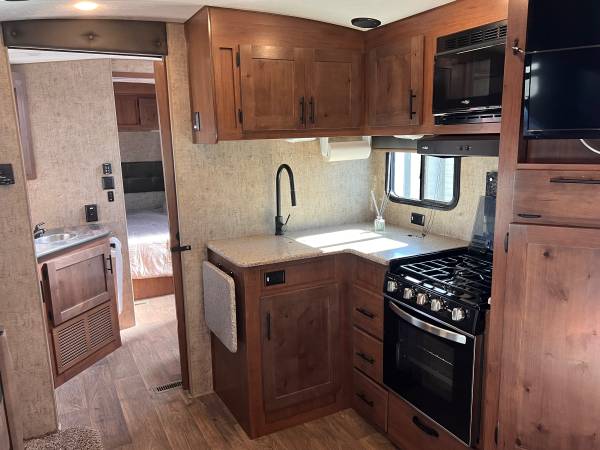 2021 Outdoor Mountain Timberidge 255RTS