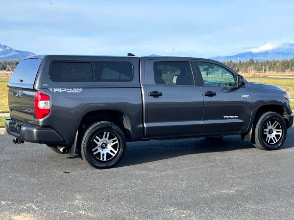 2021 Toyota Tundra 4X4 Crew Max