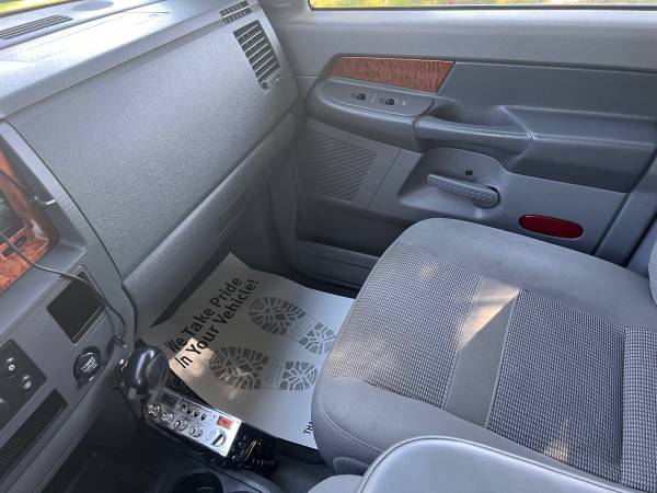 2006 Dodge Ram 4X4 3500 SLT