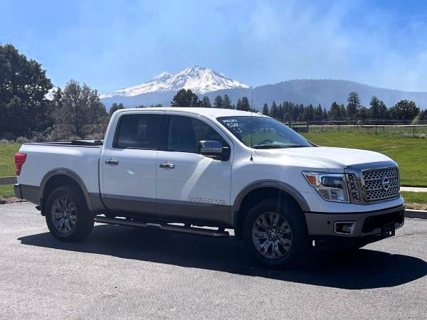 2018 Nissan Titan Crew 4X4