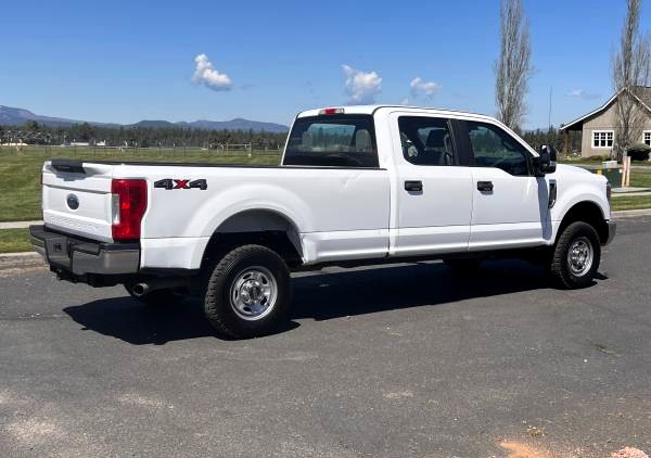 2019 Ford F-250 4X4 Crew Cab XL