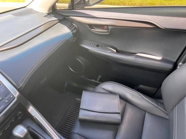 2017 Lexus NX200T