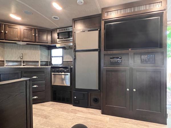 2019 Heartland Sundance Ultra-Lite