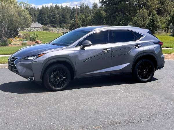 2017 Lexus NX200T