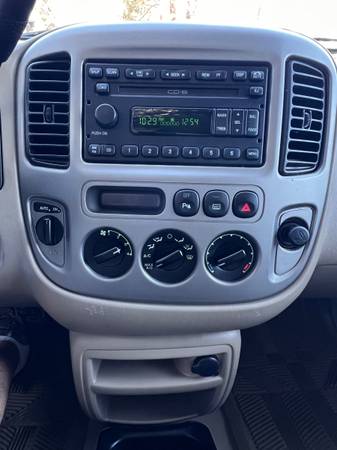 2003 Ford Escape Limited
