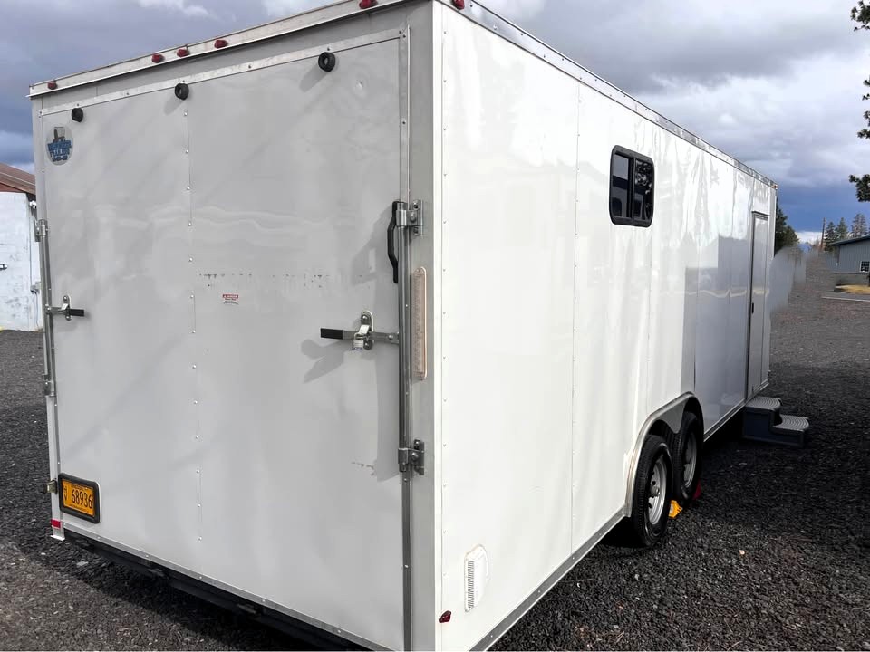 2021 Seneca v-nose trailer