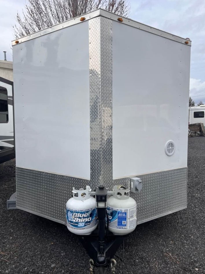 2021 Seneca v-nose trailer
