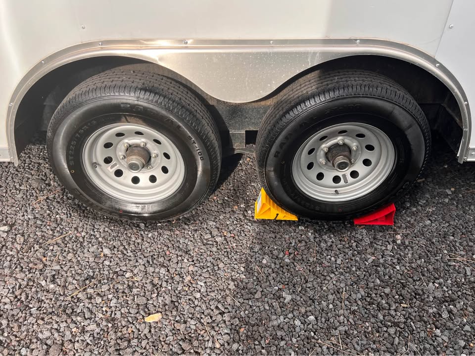 2021 Seneca v-nose trailer